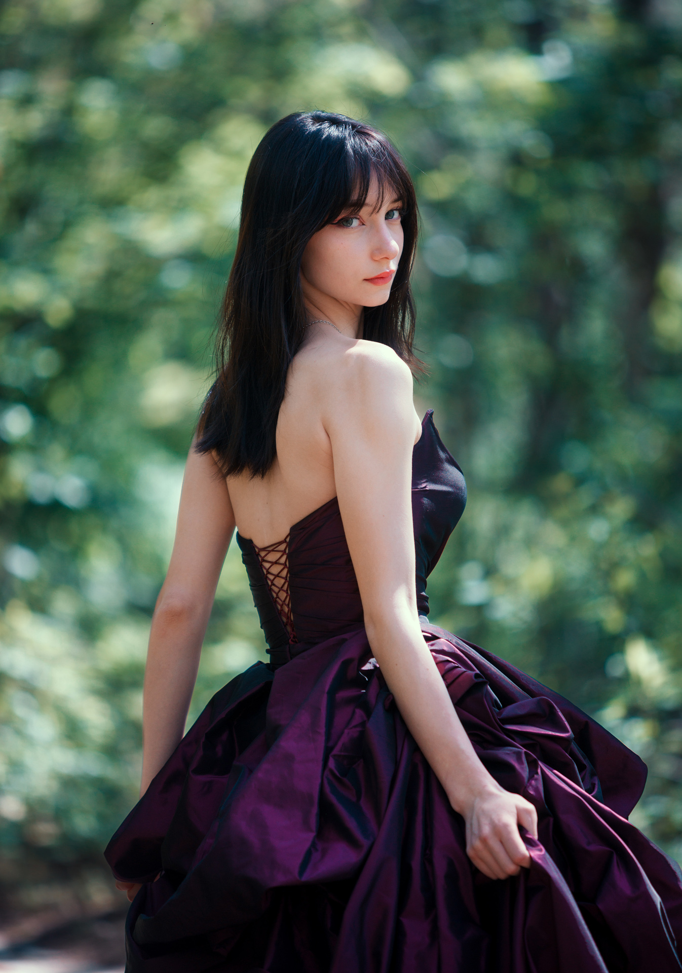 041 Elena