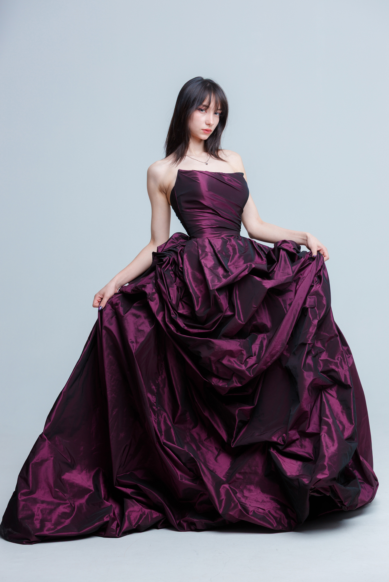 053 Elena